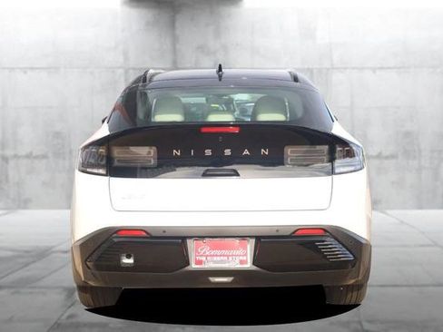 New 2026 Nissan Leaf Platinum+ w/ Cargo Package (Platinum+) FWD image 6