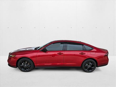 New 2025 Honda Accord SE image 5