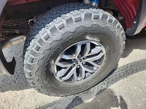 Used 2018 Ford F150 Raptor w/ Equipment Group 802A Luxury AWD/4WD image 26