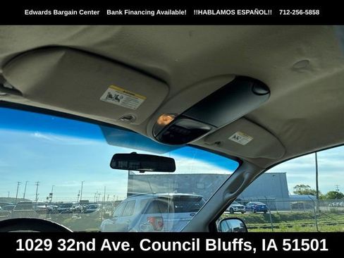 Used 2005 Chrysler Town & Country LX w/ Popular Equipment Group II FWD image 14