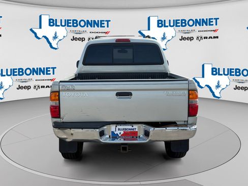 Used 2003 Toyota Tacoma PreRunner RWD image 6