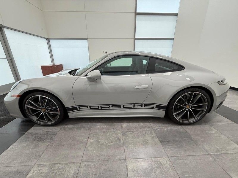 Used 2024 Porsche 911 Carrera w/ Premium Package RWD image 2