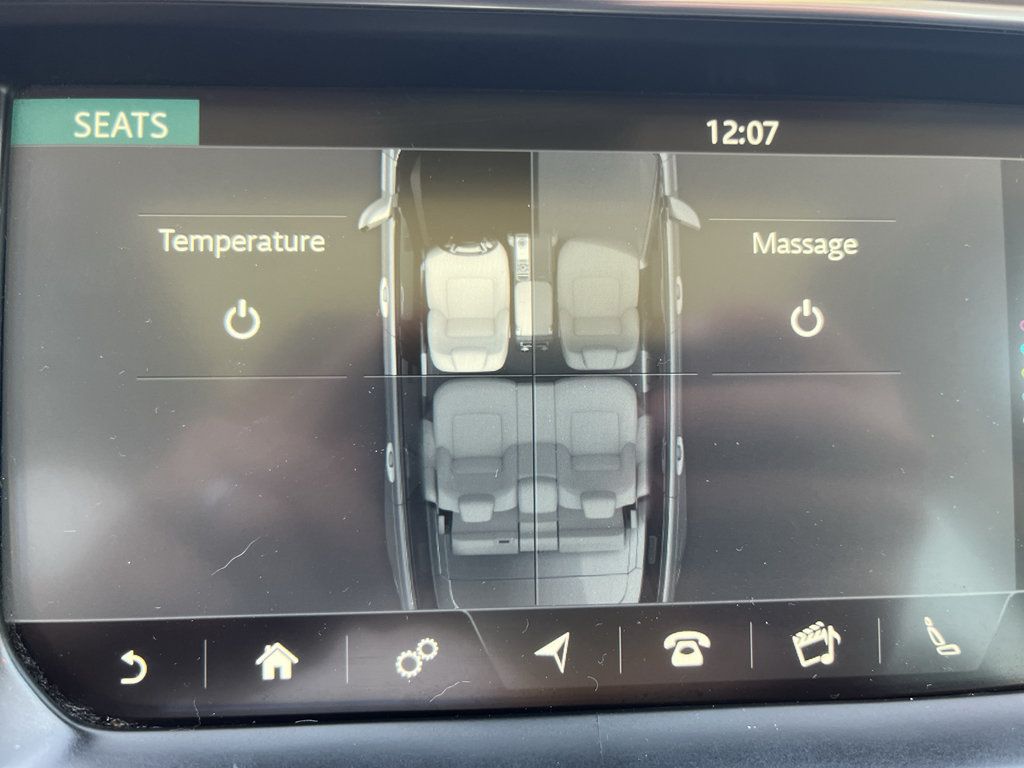 Used 2017 Land Rover Range Rover HSE AWD/4WD image 25