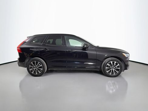 Certified 2025 Volvo XC60 B5 Core AWD/4WD image 5