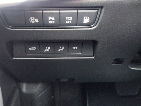 Used 2025 MAZDA CX-70 Plug-In Hybrid w/ Premium Plus image 23