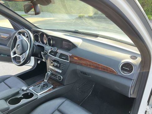 Used 2014 Mercedes-Benz C 300 4MATIC Sedan image 28