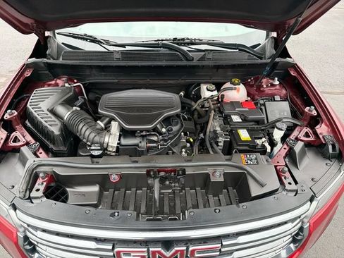 Used 2023 GMC Acadia AT4 w/ Technology Package AWD/4WD image 26