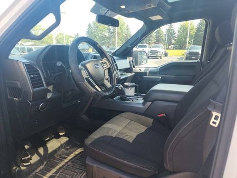 Used 2017 Ford F150 XLT w/ Equipment Group 302A Luxury AWD/4WD image 7