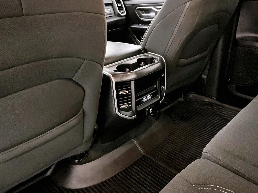 Used 2021 RAM 1500 Big Horn AWD/4WD image 11