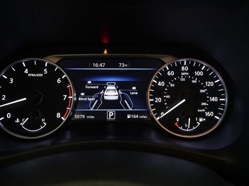 Used 2025 Nissan Sentra SV w/ All-Weather Package FWD image 2