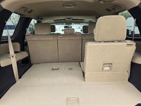 Used 2013 Toyota Sequoia SR5 AWD/4WD image 18