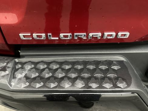 Used 2024 Chevrolet Colorado Trail Boss w/ Advanced Trailering Package AWD/4WD image 14