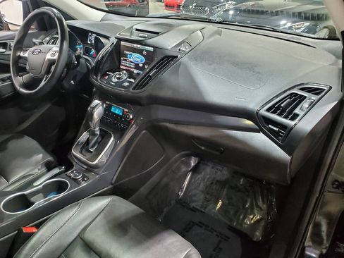 Used 2014 Ford Escape Titanium w/ Equipment Group 401A AWD/4WD image 14
