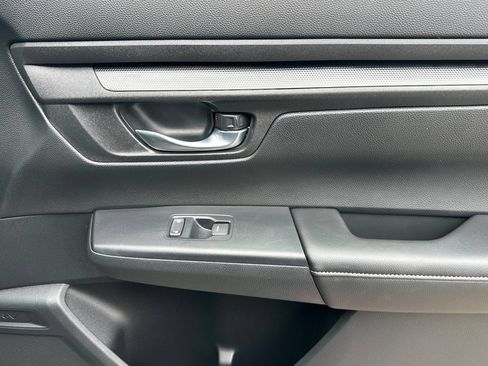 Certified 2025 Honda CR-V EX image 21