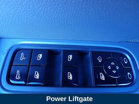 Used 2019 Porsche Cayenne image 10