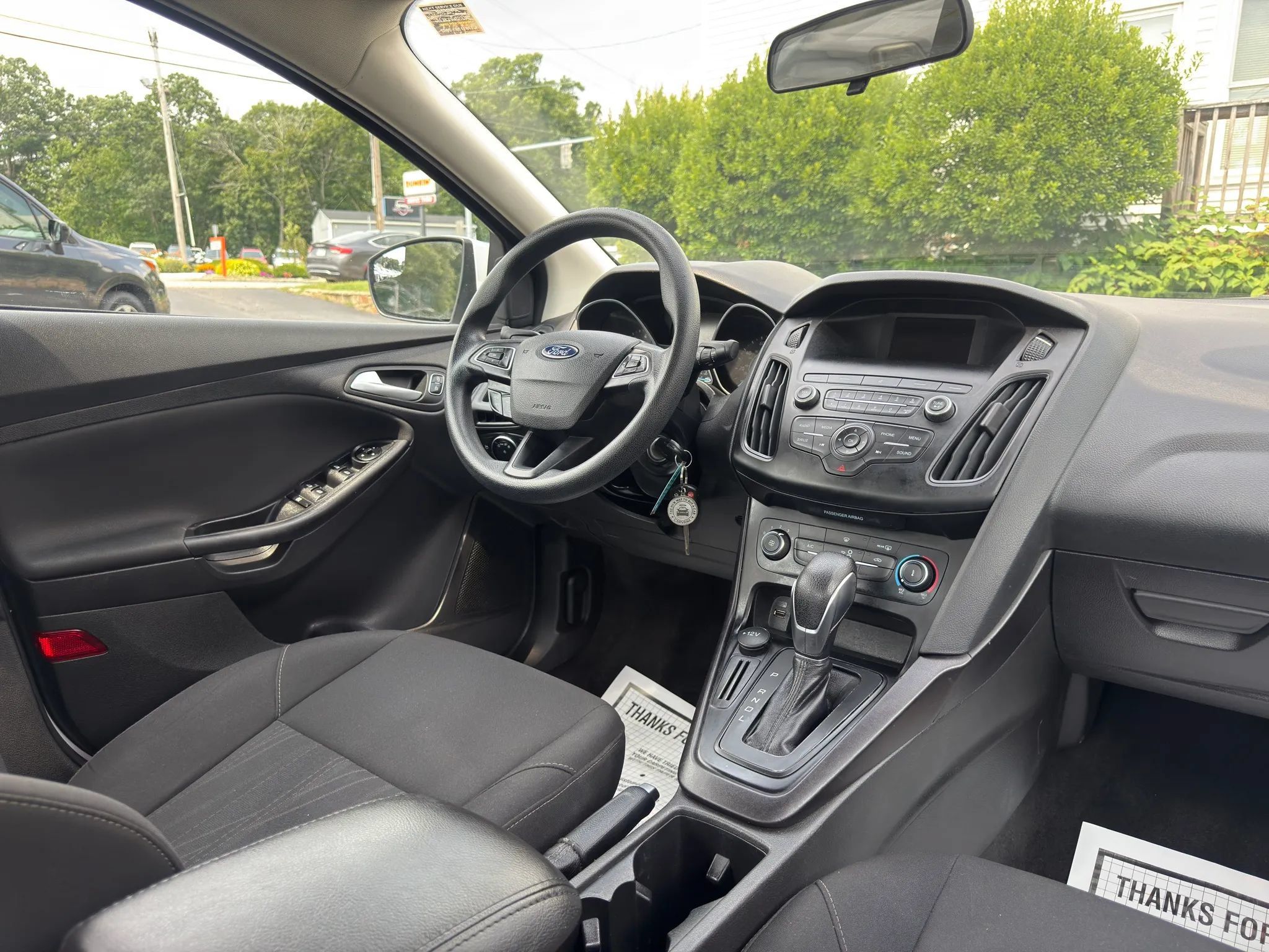 Used 2018 Ford Focus SE FWD image 30