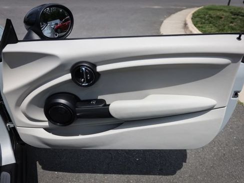 Used 2016 MINI Cooper 2-Door Hardtop FWD image 40