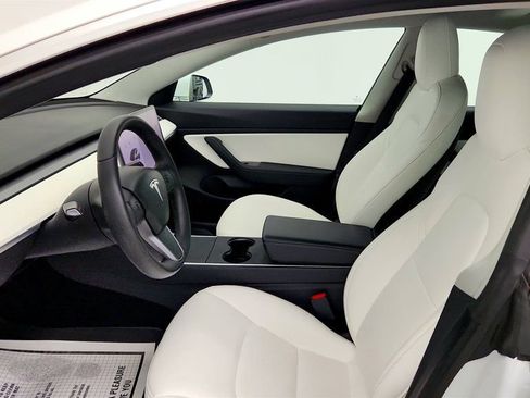 Used 2020 Tesla Model 3 Standard Range Plus RWD image 24