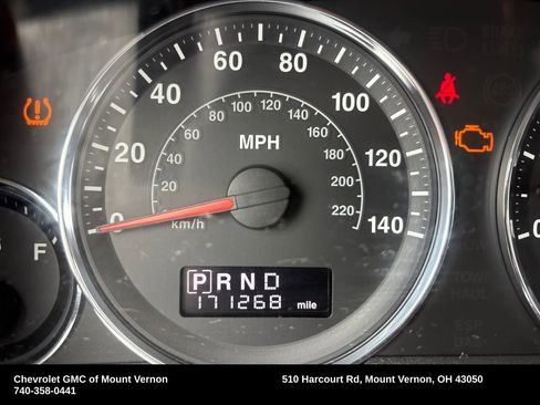 Used 2010 Jeep Commander Sport w/ Sun/Sound Group RWD image 18
