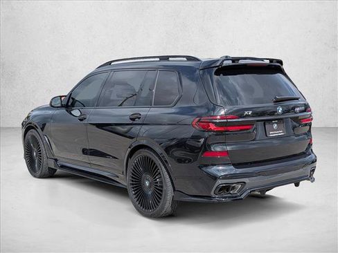Used 2026 BMW X7 M60i image 8