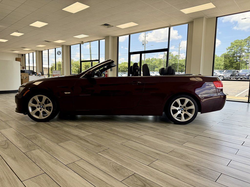 Used 2009 BMW 335i Convertible RWD image 4
