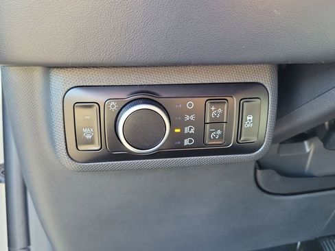 Used 2025 Ford Mustang Mach-E Premium image 14