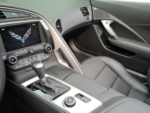 Certified 2019 Chevrolet Corvette ZR1 RWD image 29