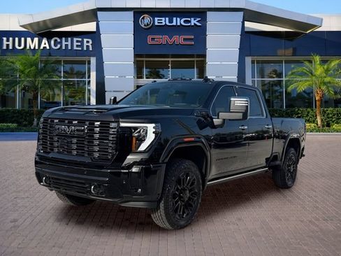 New 2026 GMC Sierra 2500 Denali Ultimate w/ LPO, Black Badging Package AWD/4WD image 3