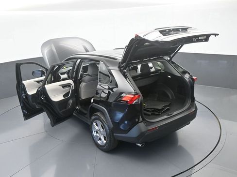 Used 2025 Toyota RAV4 XLE w/ Convenience Package FWD image 63