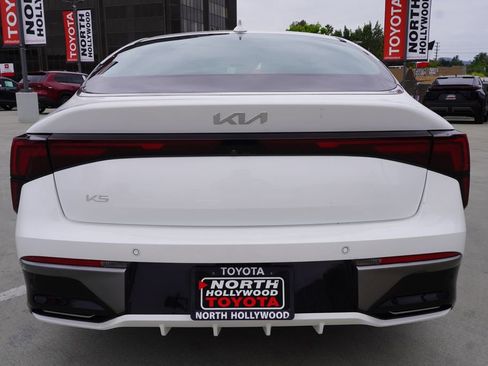 Used 2025 Kia K5 LXS FWD image 6