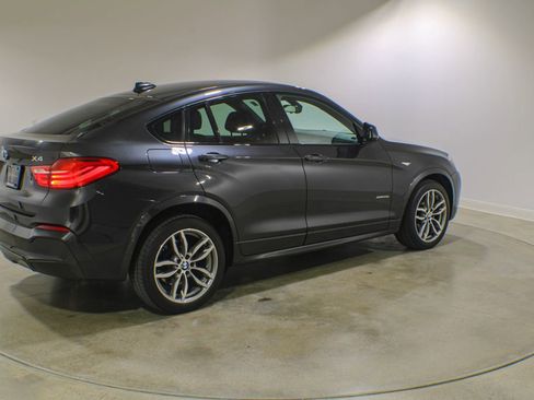 Used 2017 BMW X4 xDrive28i AWD/4WD image 5