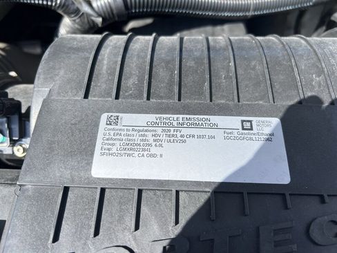 Used 2020 Chevrolet Express 3500 w/ Driver Convenience Package image 26