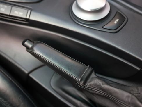 Used 2008 BMW M3 Sedan RWD image 42