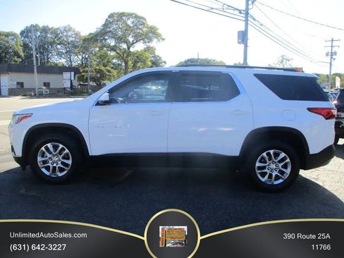 Used 2019 Chevrolet Traverse LT AWD/4WD image 4
