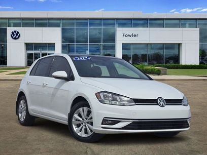 Used 2019 Volkswagen Golf SE