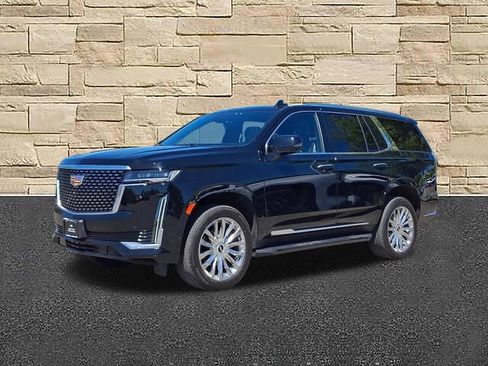 Certified 2022 Cadillac Escalade Premium Luxury AWD/4WD image 1