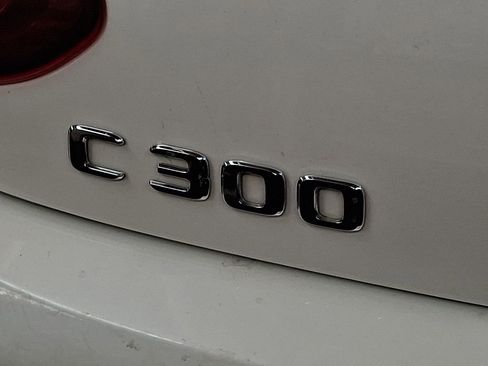 Used 2018 Mercedes-Benz C 300 4MATIC Cabriolet image 27