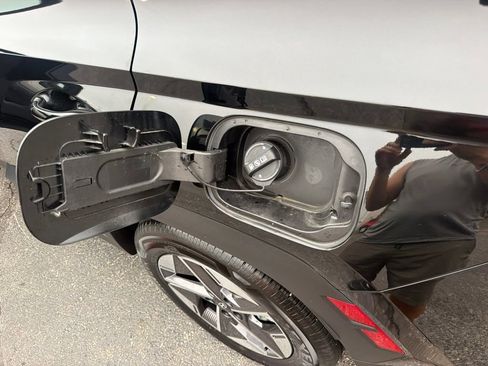 Used 2025 Hyundai Tucson SEL FWD image 51