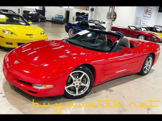 Used 2003 Chevrolet Corvette Convertible w/ Preferred Equipment Group1 video 2