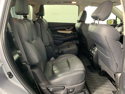 Used 2022 Subaru Ascent Touring AWD/4WD image 37