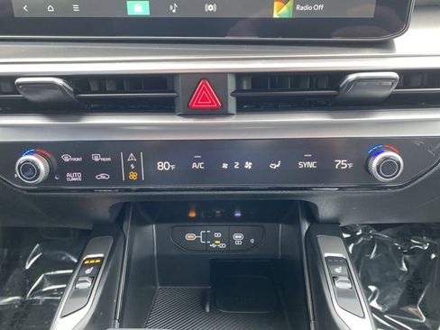 New 2026 Kia Sorento S AWD/4WD image 18