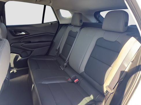 New 2026 Chevrolet Trax ACTIV w/ Sunroof Package FWD image 13