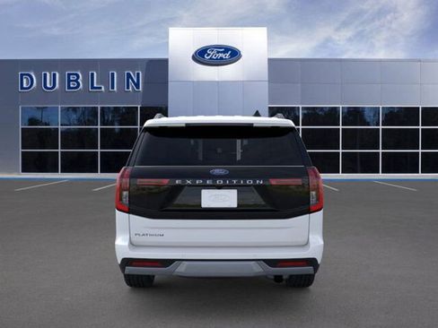 New 2025 Ford Expedition Platinum w/ Driver's Package image 6