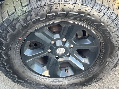 Used 2021 Toyota 4Runner SR5 image 16