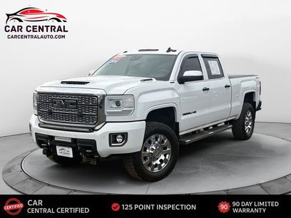 Used 2018 GMC Sierra 2500 Denali w/ Duramax Plus Package