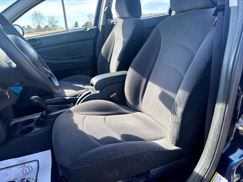 Used 2006 Dodge Stratus SXT image 11