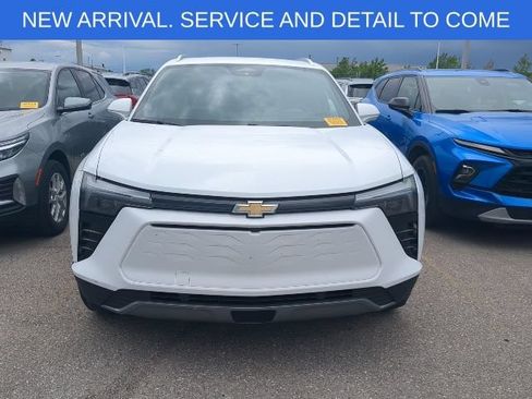 Used 2024 Chevrolet Blazer EV LT AWD/4WD image 6