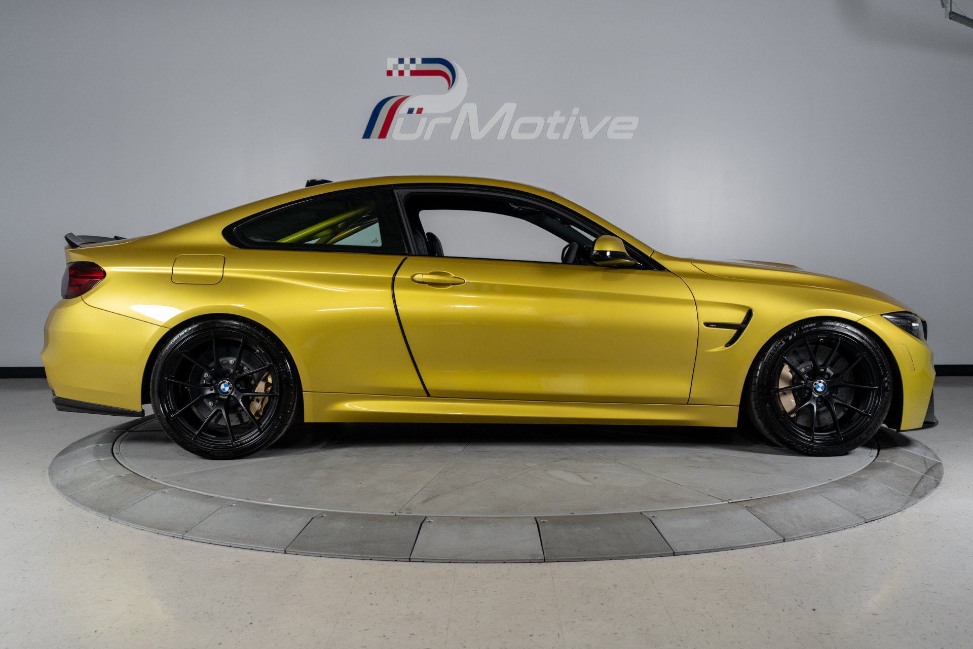 Used 2015 BMW M4 Coupe RWD image 25