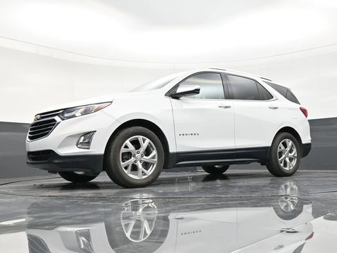 Used 2020 Chevrolet Equinox Premier image 20