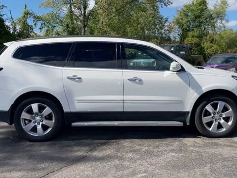 Used 2013 Chevrolet Traverse LTZ image 9
